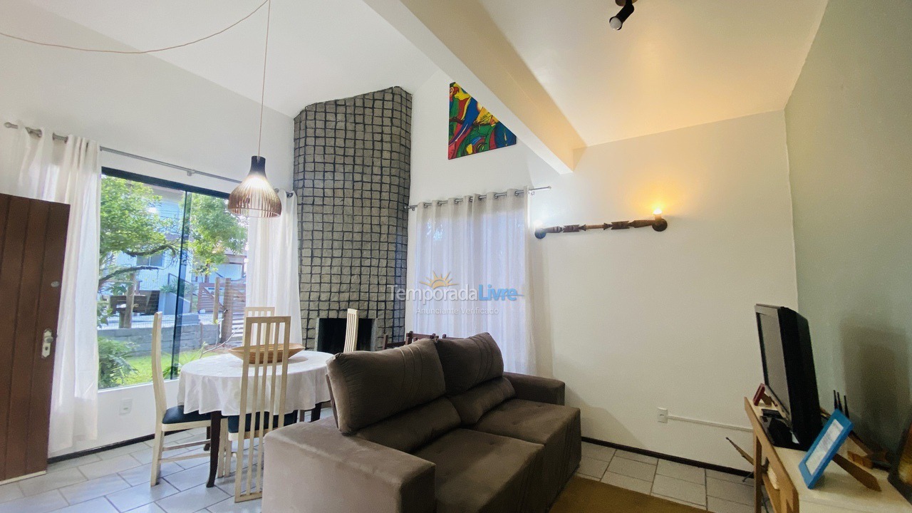 Casa para aluguel de temporada em Bombinhas (Mariscal)