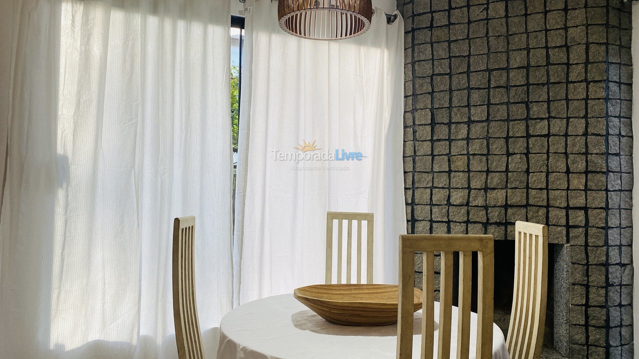 Casa para aluguel de temporada em Bombinhas (Mariscal)