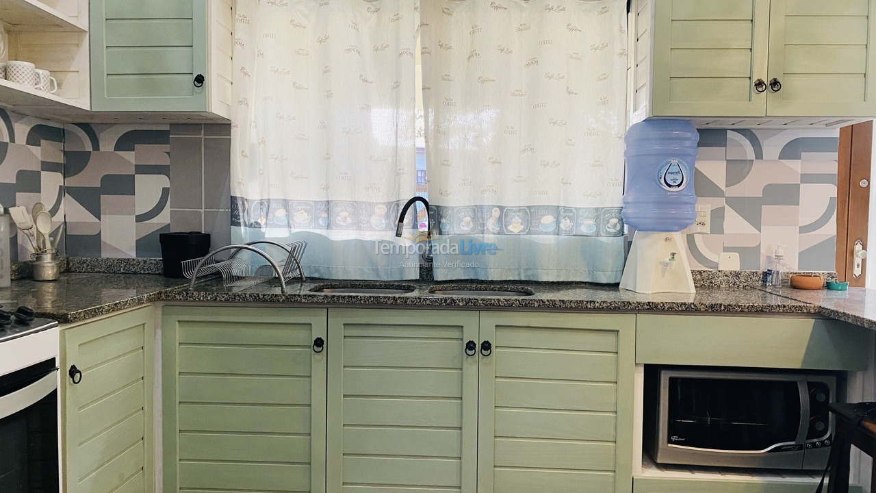 Casa para aluguel de temporada em Bombinhas (Mariscal)