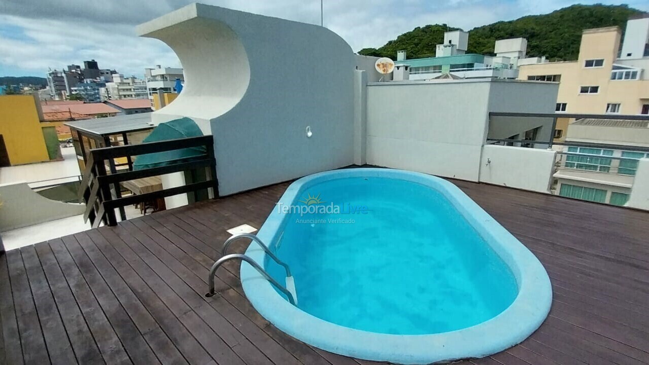 Apartamento para alquiler de vacaciones em Bombinhas (Praia de Bombas)