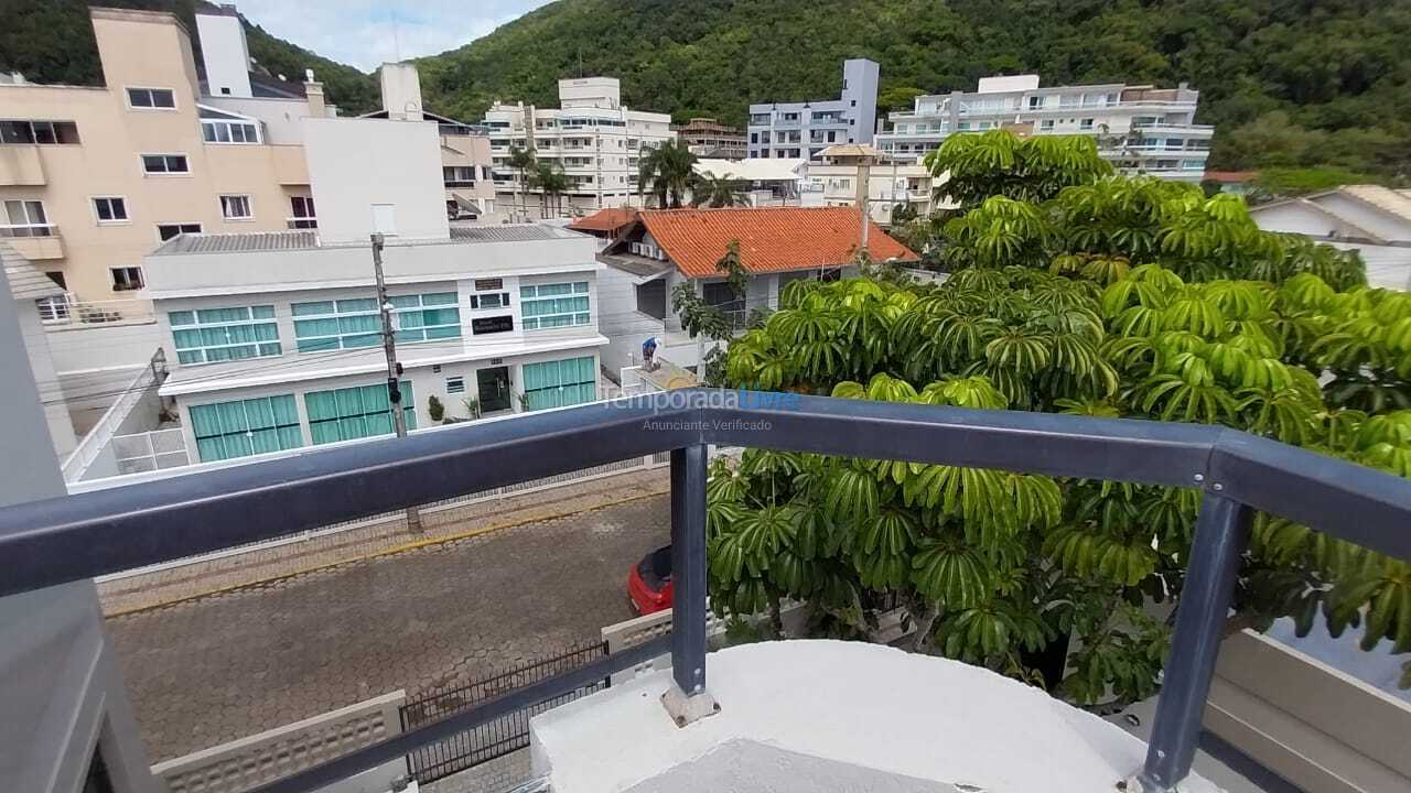 Apartamento para alquiler de vacaciones em Bombinhas (Praia de Bombas)