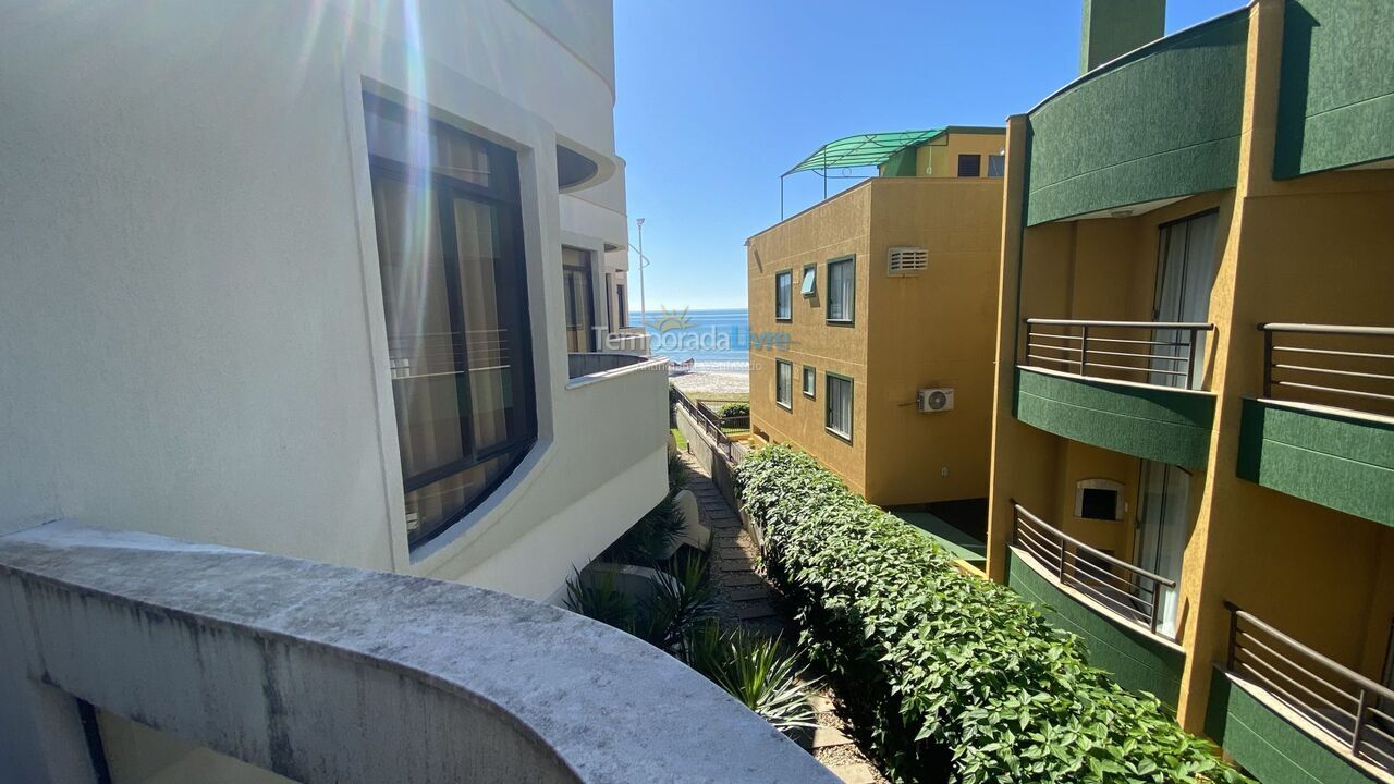 Apartamento para alquiler de vacaciones em Bombinhas (Praia de Bombas)