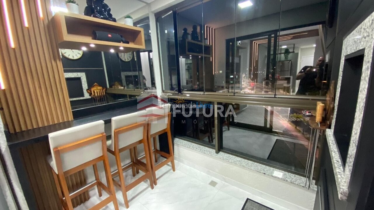 Apartamento para alquiler de vacaciones em Bombinhas (Praia de Bombas)