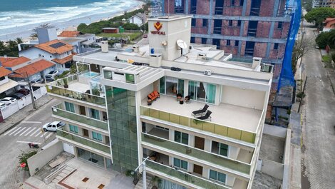 175 - Extraordinary Duplex Penthouse in Mariscal