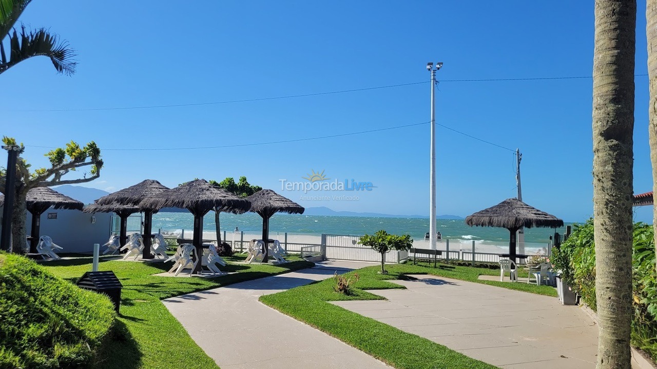 Casa para aluguel de temporada em Florianopolis (Canasvieiras)