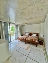 House in a gated community on Juquehy beach