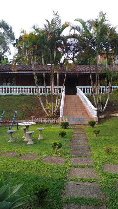 Ranch for vacation rental in Poços de Caldas (Morada dos Passaros)