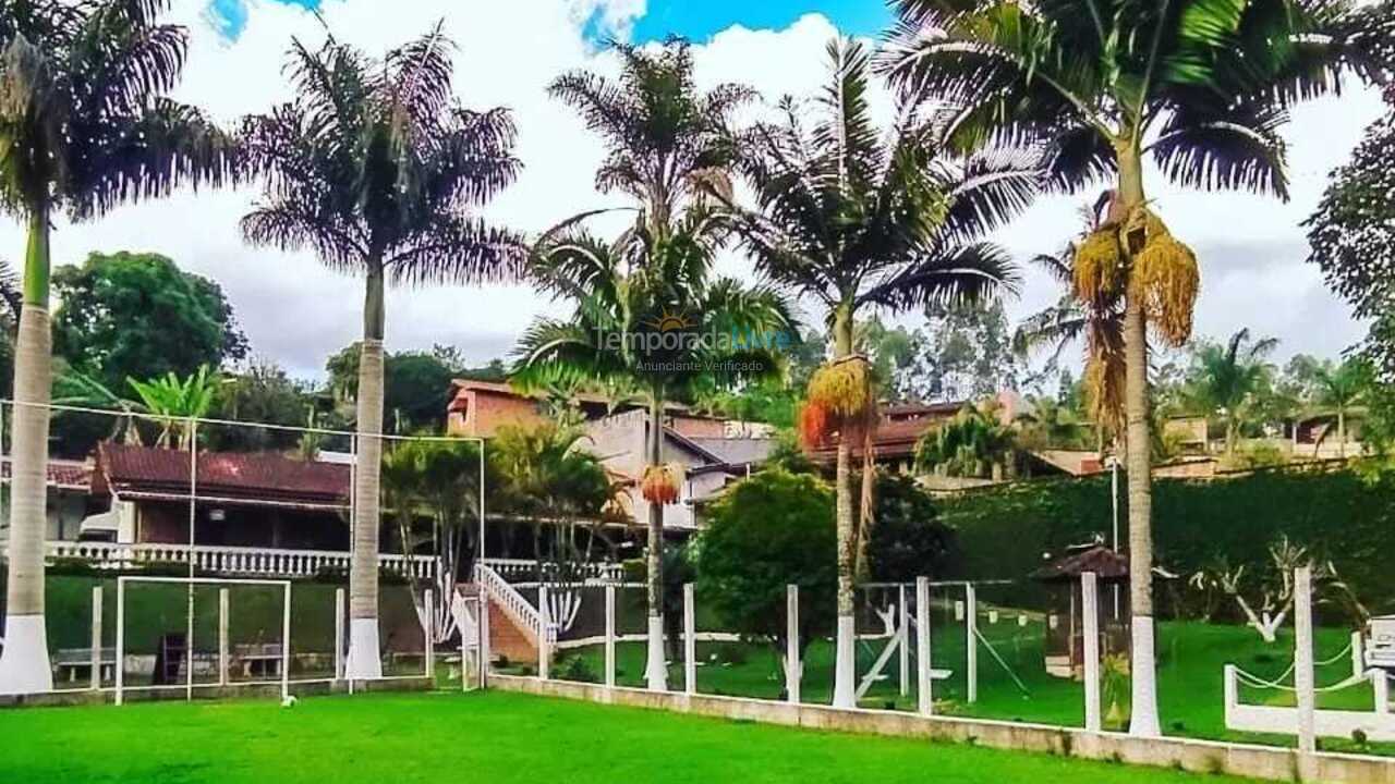 Ranch for vacation rental in Poços de Caldas (Morada dos Passaros)