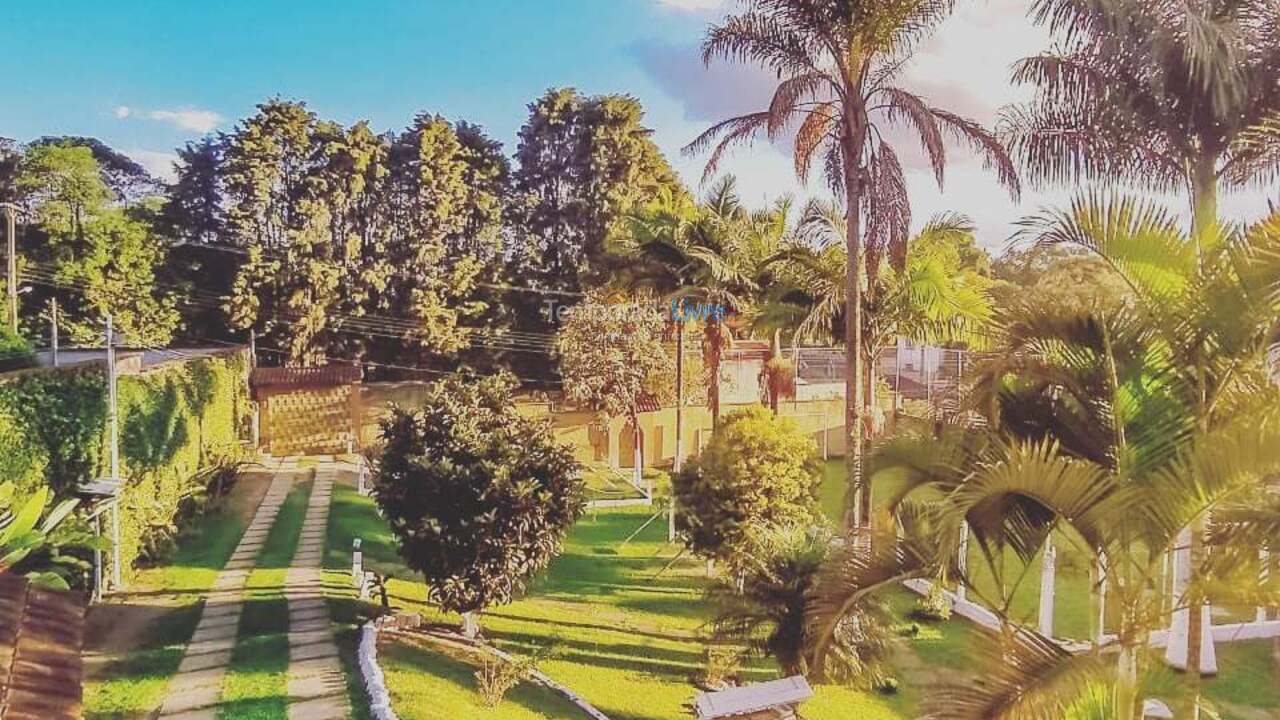 Ranch for vacation rental in Poços de Caldas (Morada dos Passaros)