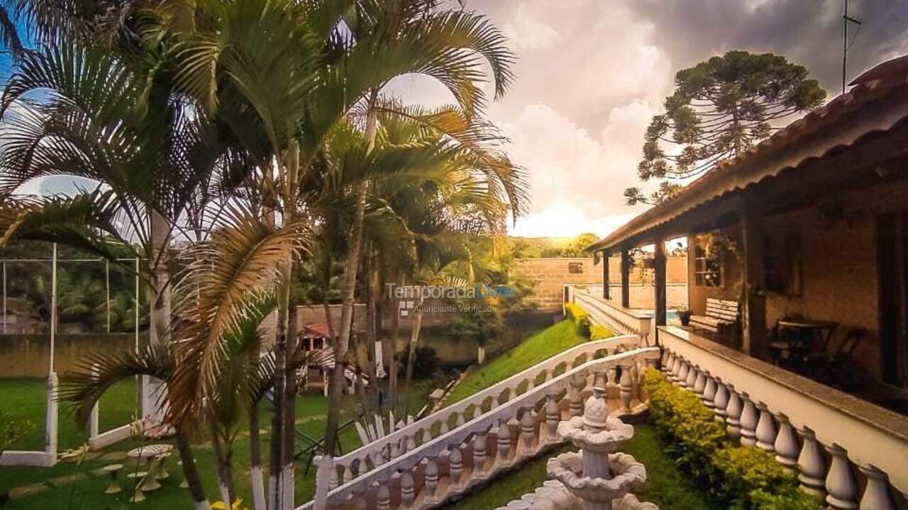 Ranch for vacation rental in Poços de Caldas (Morada dos Passaros)
