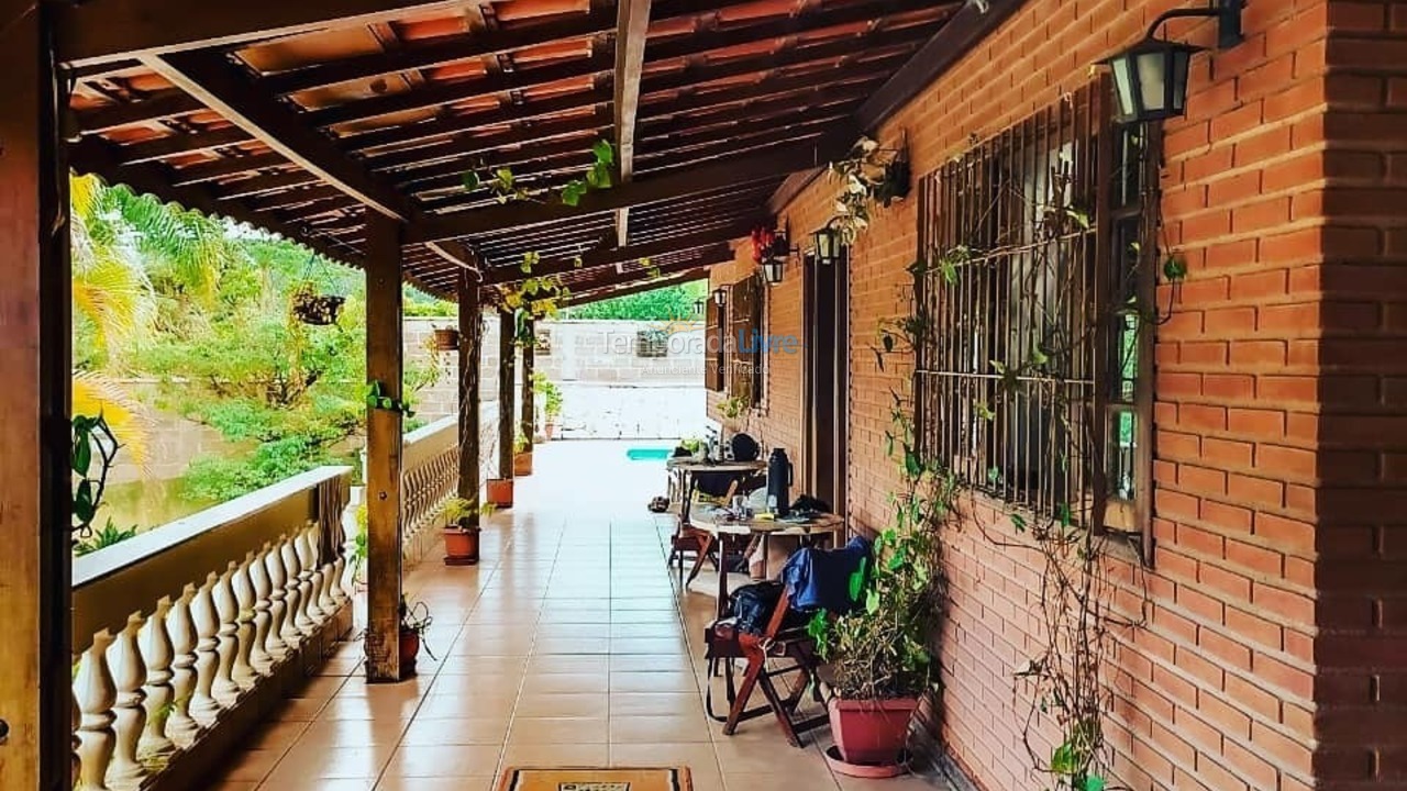 Ranch for vacation rental in Poços de Caldas (Morada dos Passaros)