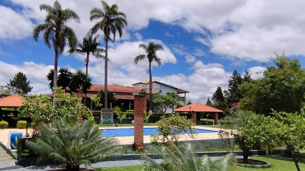 Granja para alquiler de vacaciones em Ibiúna (Condominio West Lake)