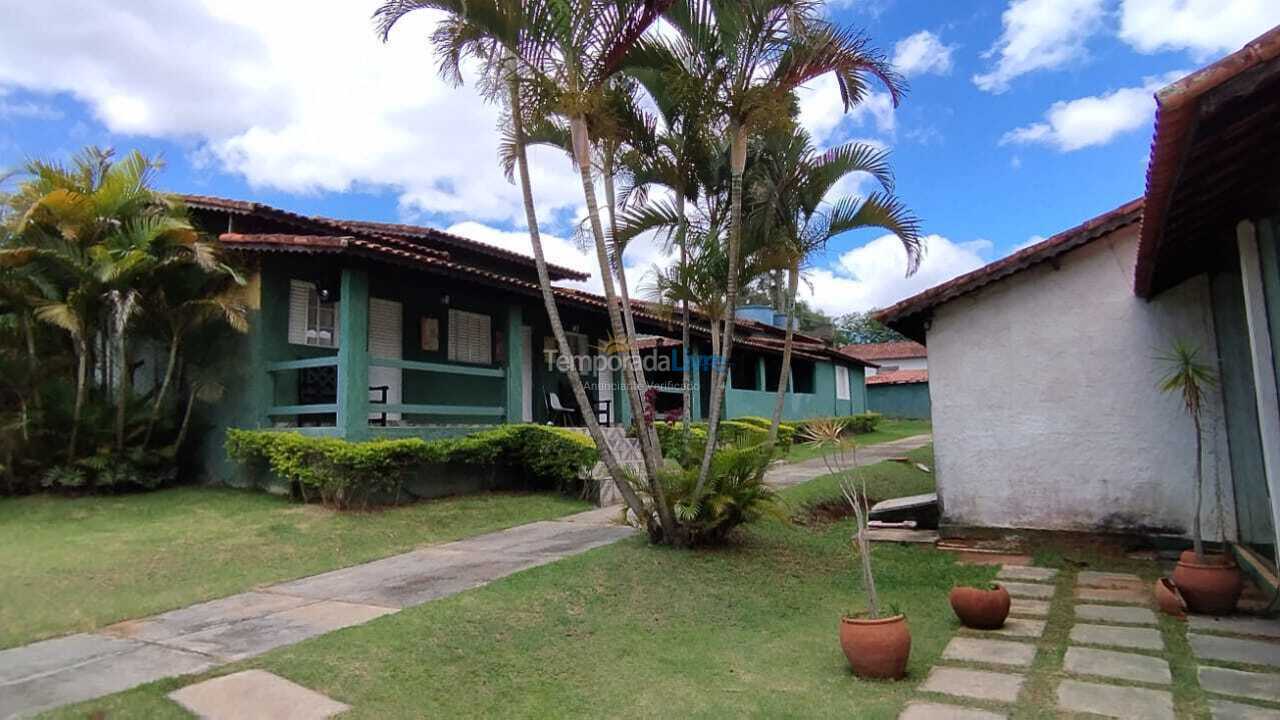Granja para alquiler de vacaciones em Ibiúna (Condominio West Lake)