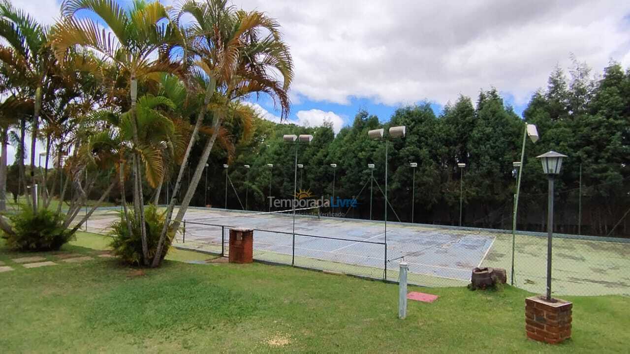 Granja para alquiler de vacaciones em Ibiúna (Condominio West Lake)