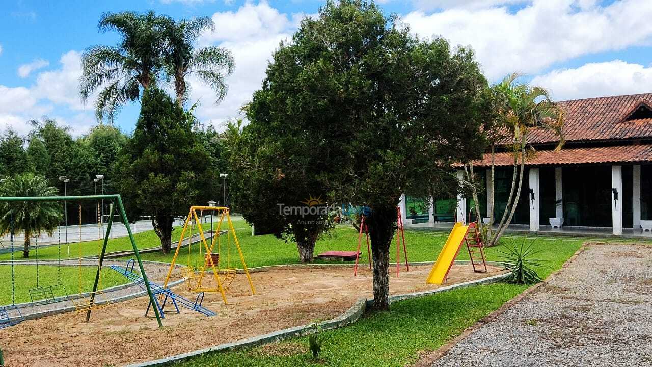 Granja para alquiler de vacaciones em Ibiúna (Condominio West Lake)