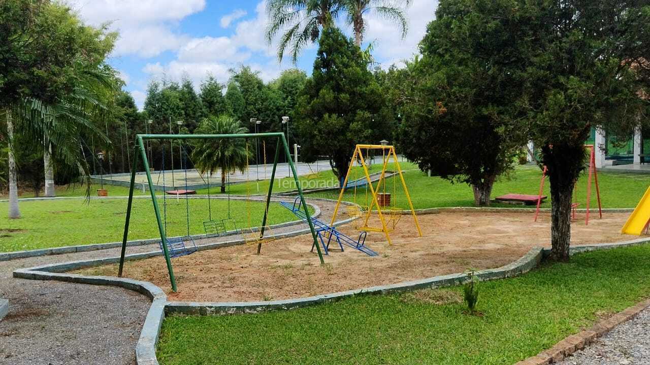 Granja para alquiler de vacaciones em Ibiúna (Condominio West Lake)