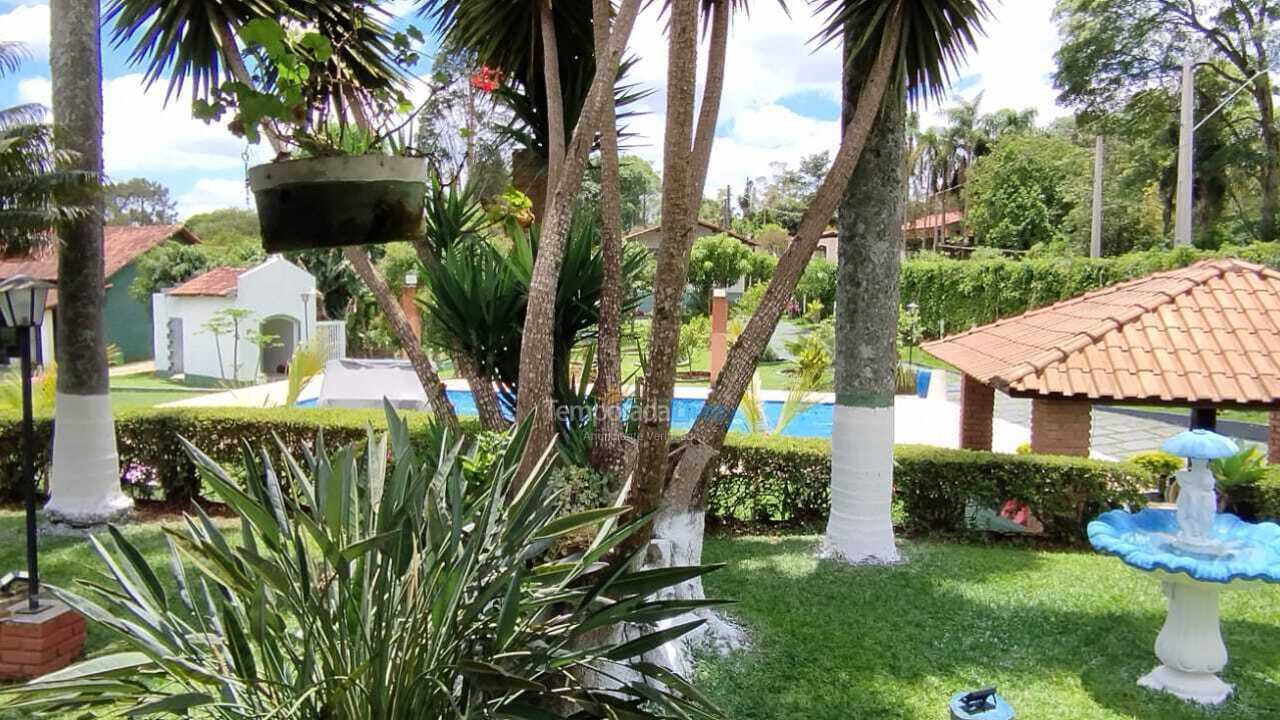 Granja para alquiler de vacaciones em Ibiúna (Condominio West Lake)
