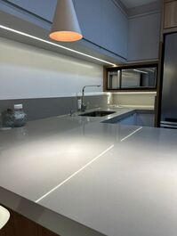 Luxury Penthouse with 3 suites, private pool, Gov.Celso Ramos, SC