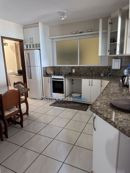 Apartment for vacation rental in Balneário Camboriú (Praia Central)