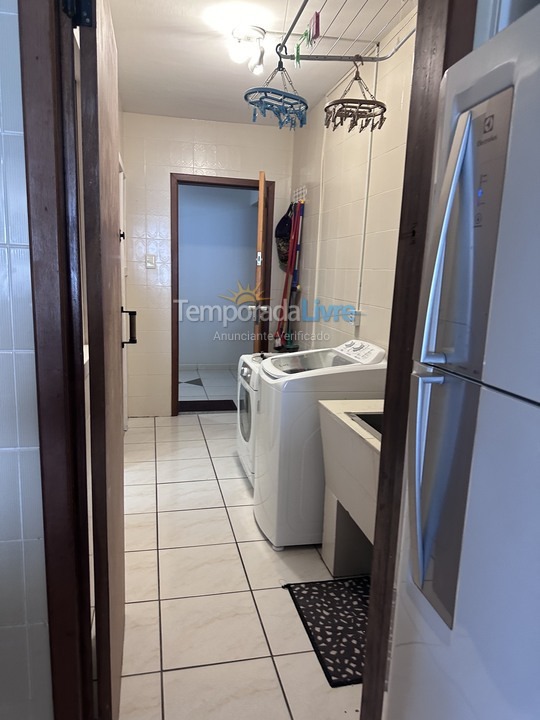 Apartment for vacation rental in Balneário Camboriú (Praia Central)