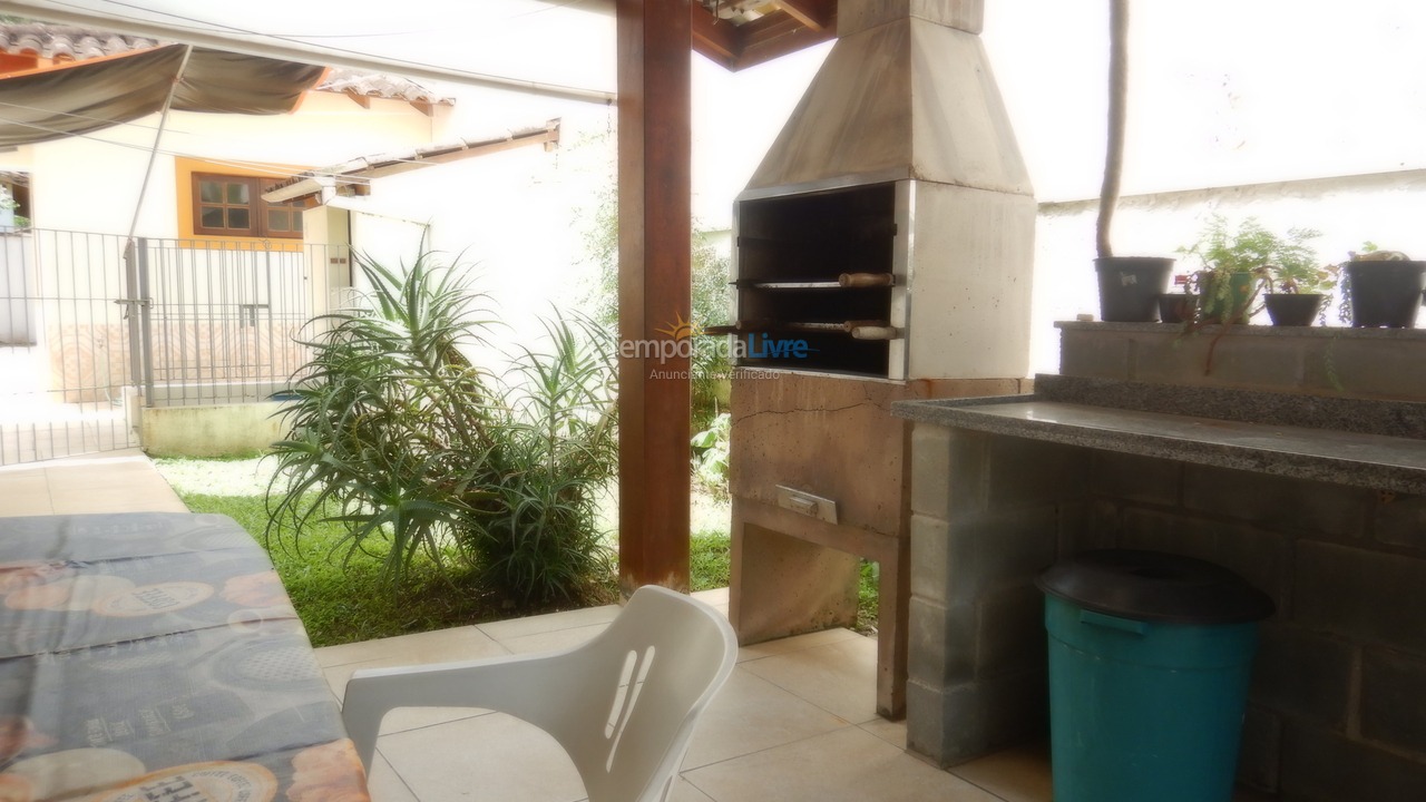 House for vacation rental in Ubatuba (Praia Enseada)