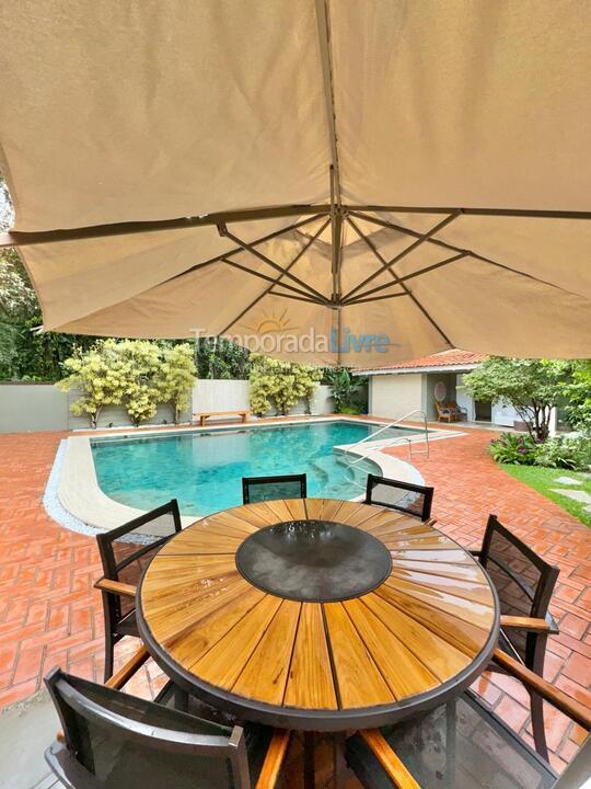 House for vacation rental in São Sebastião (Praia da Baleia)