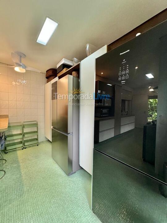 House for vacation rental in São Sebastião (Praia da Baleia)