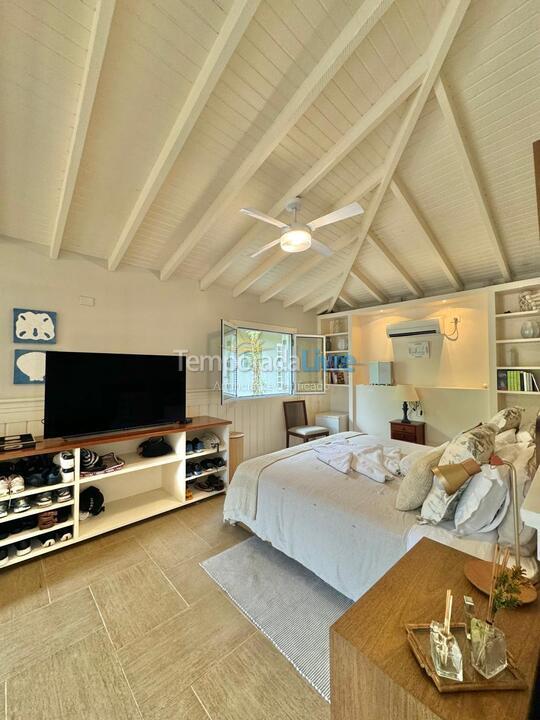 House for vacation rental in São Sebastião (Praia da Baleia)