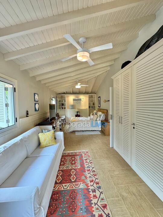 House for vacation rental in São Sebastião (Praia da Baleia)