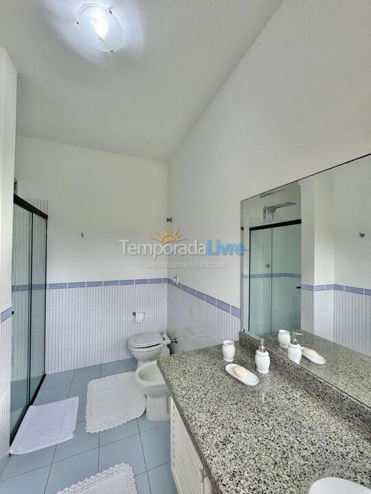 House for vacation rental in São Sebastião (Praia da Baleia)