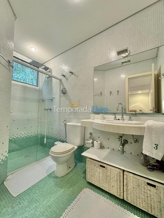House for vacation rental in São Sebastião (Praia da Baleia)