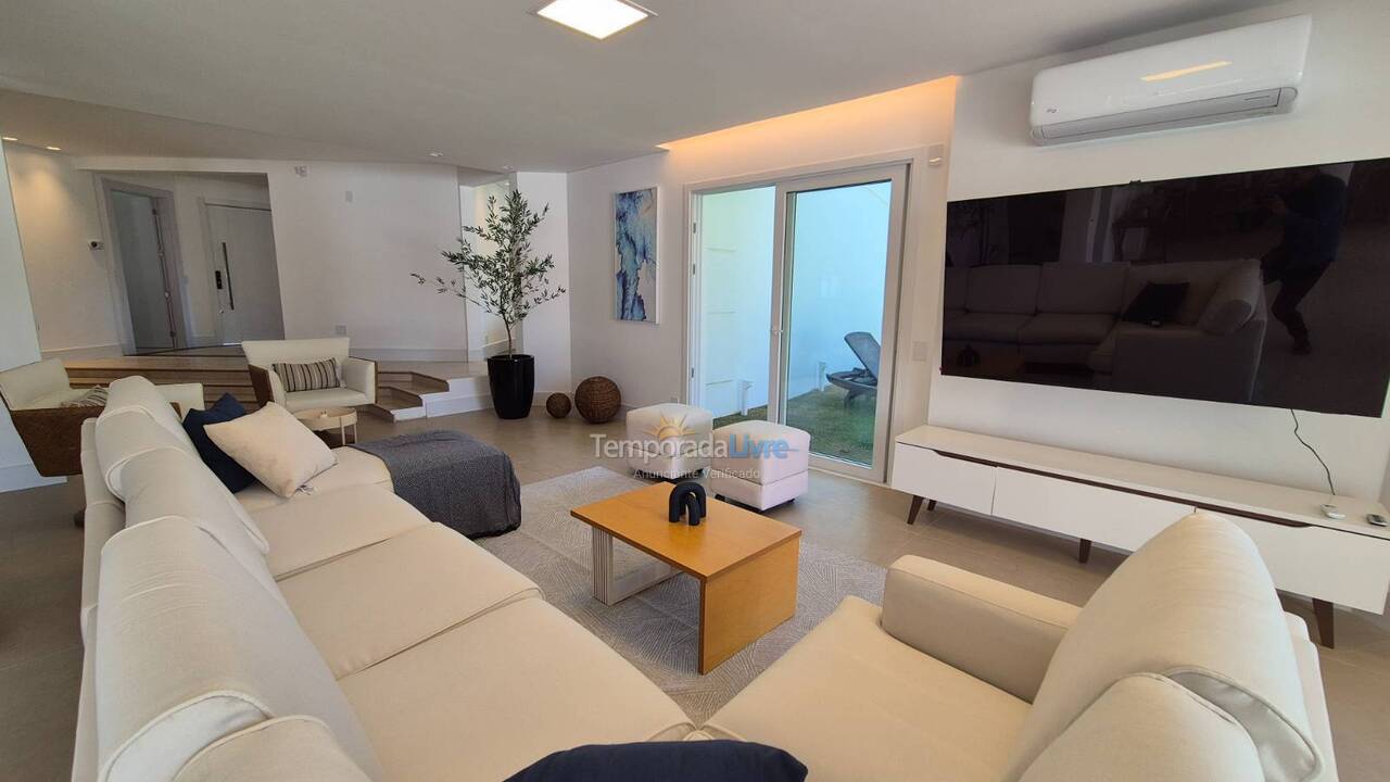 Casa para alquiler de vacaciones em Florianopolis (Jurerê Internacional)