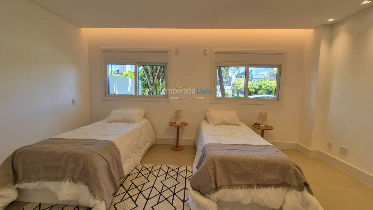 Casa para alquiler de vacaciones em Florianopolis (Jurerê Internacional)