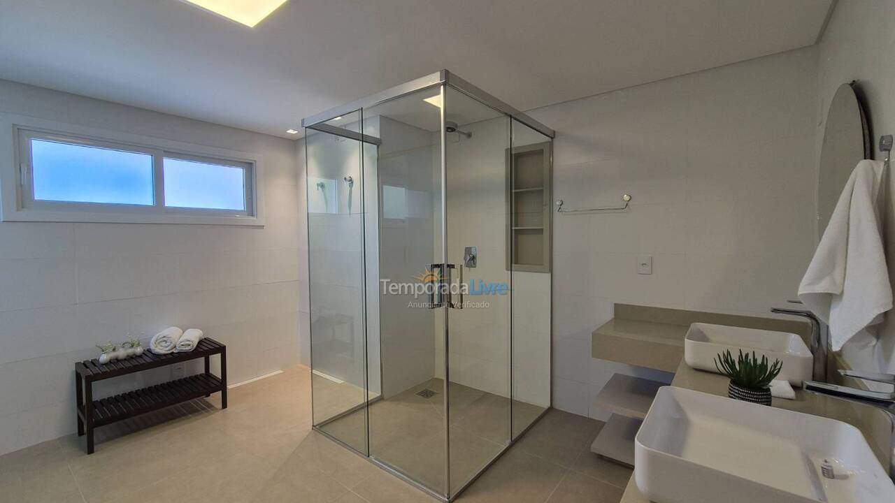 Casa para alquiler de vacaciones em Florianopolis (Jurerê Internacional)