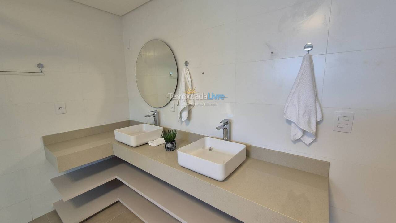 Casa para alquiler de vacaciones em Florianopolis (Jurerê Internacional)