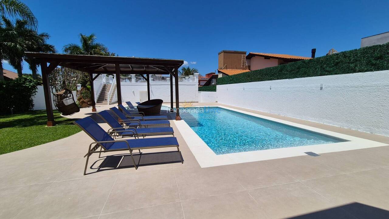 Casa para alquiler de vacaciones em Florianopolis (Jurerê Internacional)