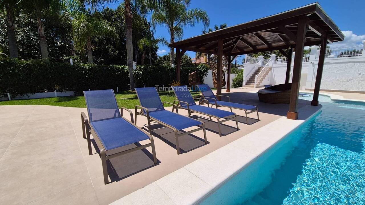 Casa para alquiler de vacaciones em Florianopolis (Jurerê Internacional)