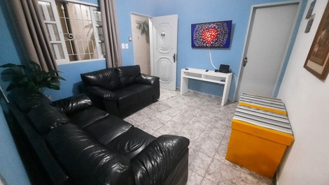 CASA CON PISCINA A 50 METROS DE LA PLAYA - SOBRE LA ARENA - WI-FI Y NETFLIX