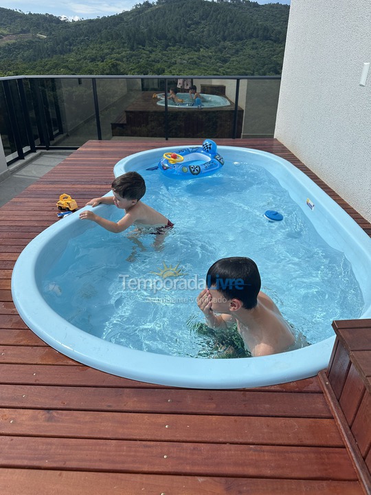 Apartment for vacation rental in Governador Celso Ramos (Praia Grande)