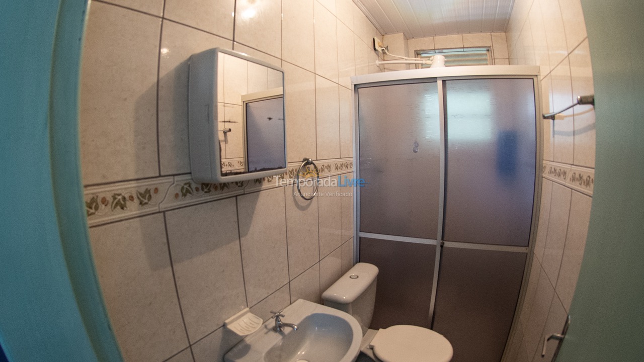 Apartment for vacation rental in Itapoá (Balneário Cambiju)