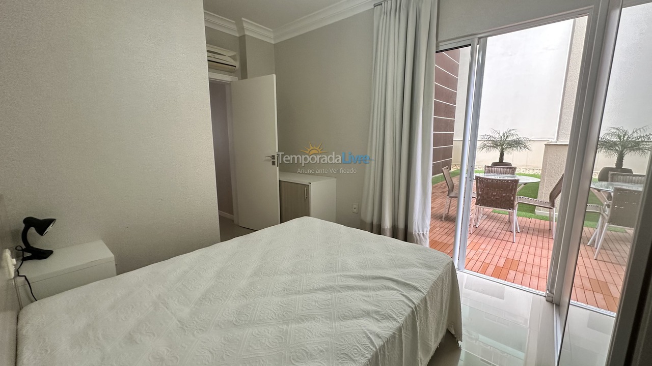 Apartment for vacation rental in Itapema (Meia Praia)