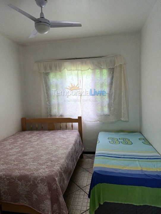 Casa para aluguel de temporada em São Francisco do Sul (Enseada)