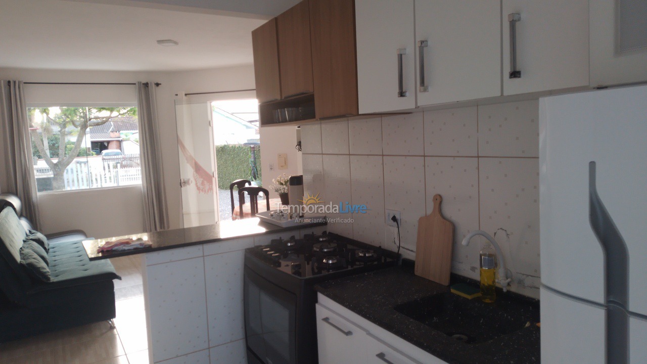 Casa para aluguel de temporada em Itapoá (Itapoá)