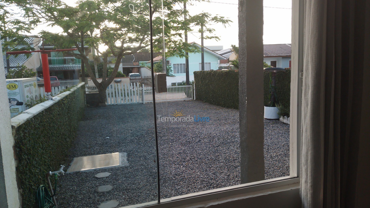 Casa para aluguel de temporada em Itapoá (Itapoá)