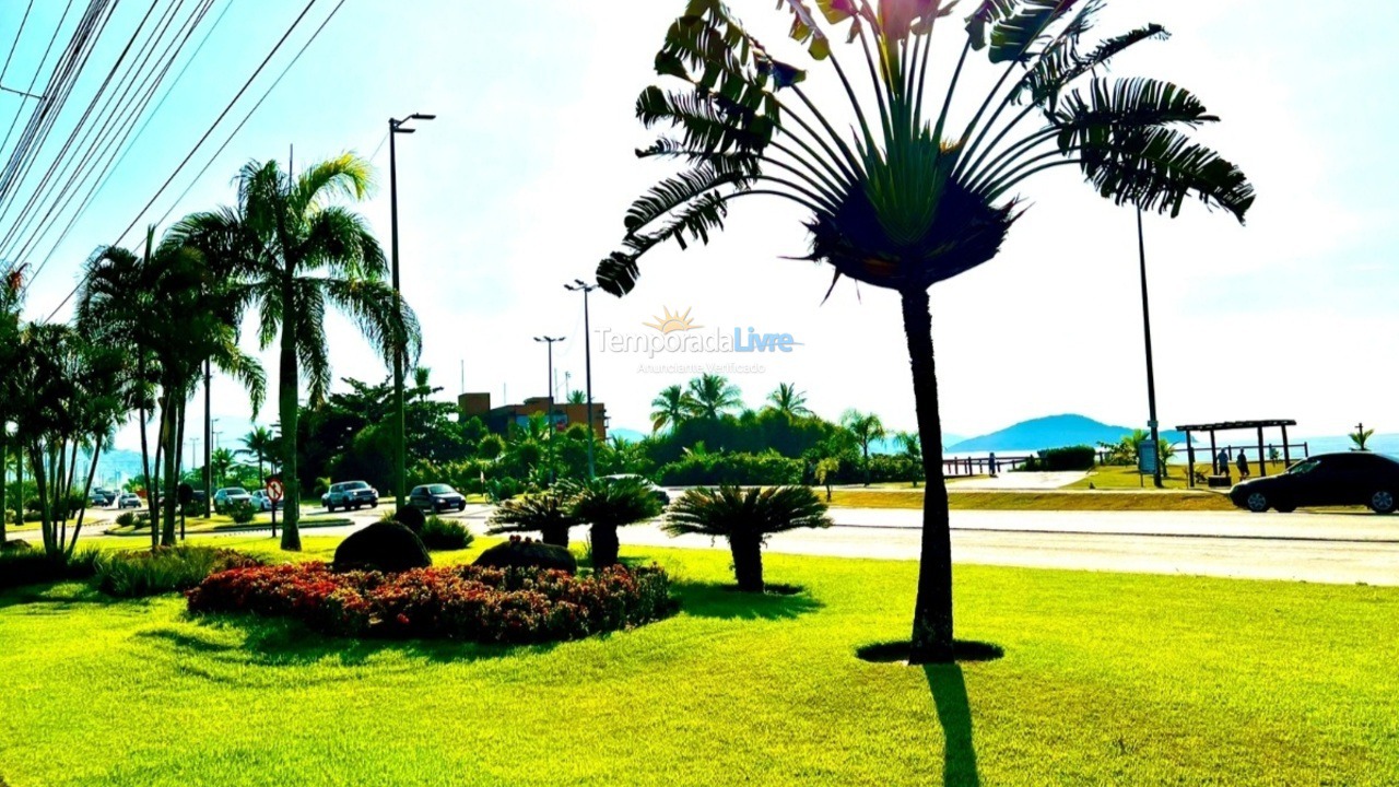 House for vacation rental in Caraguatatuba (Massaguaçu)