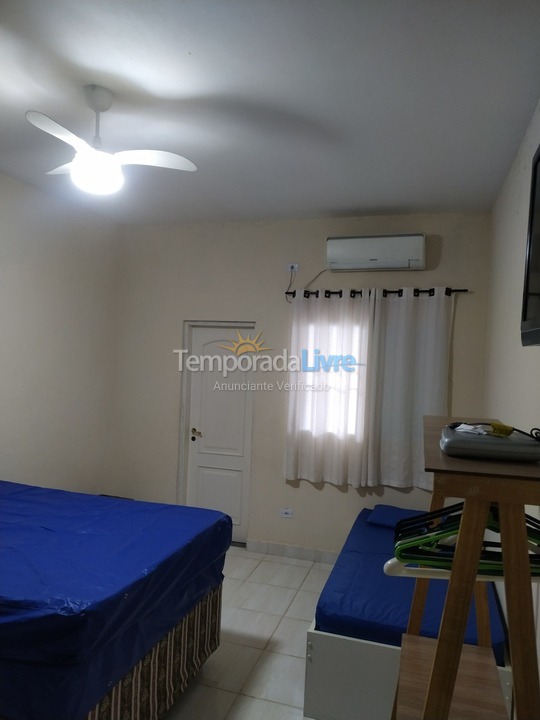 Casa para aluguel de temporada em Ubatuba (Maranduba)