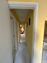 Alquilo apartamento por temporada playa Guarujá enseada