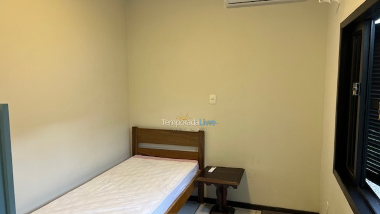 Casa para alquiler de vacaciones em São Francisco do Sul (Enseada)