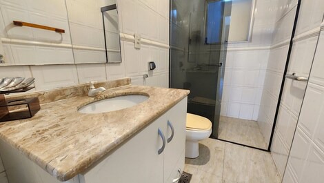 Pitangueiras 2 habitaciones a 50 m del mar cerca de Sobre As Ondas, 1 plaza