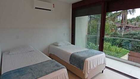 CASA EN CONDOMINIO PÉ NA AREIA EN CAMBURIZINHO